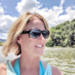 Post Whole30 Results-Lisa Kayaking on Lake Lure